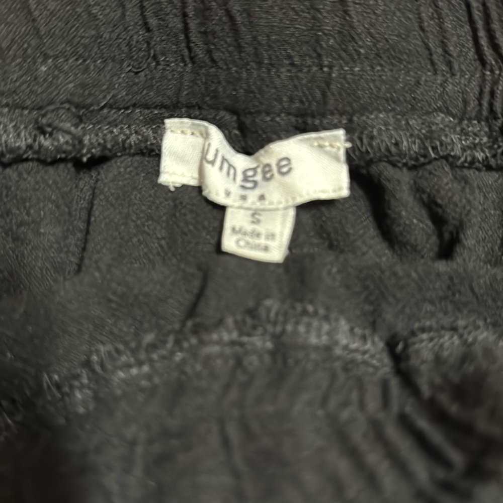 Umgee skirt size small black
